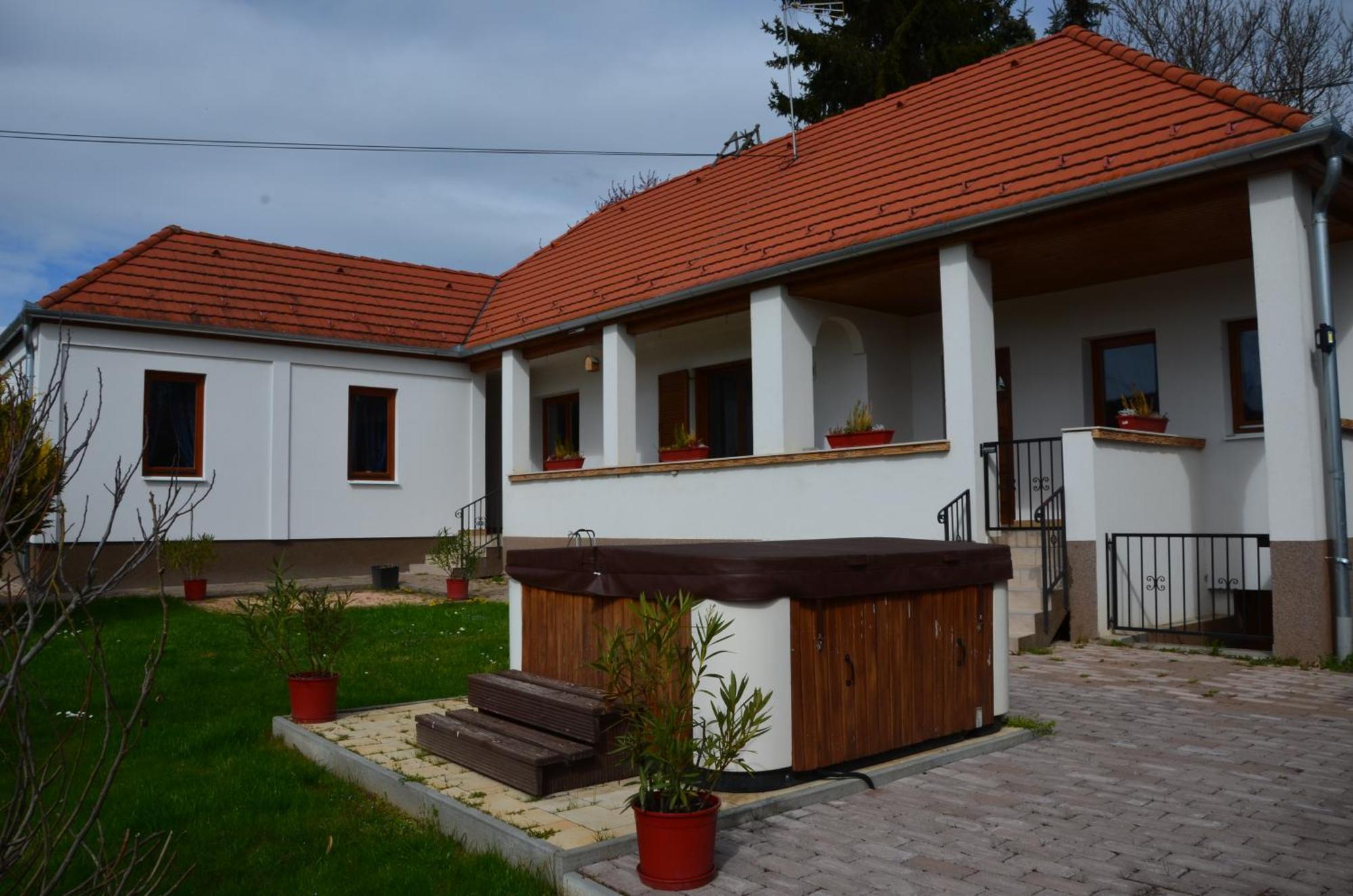 Kerekerdo Vendeghaz 호텔 Kisszékely 외부 사진